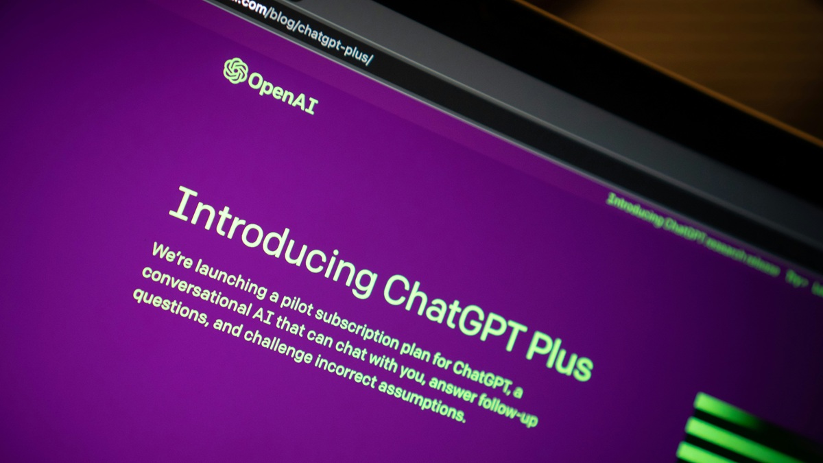 OpenAI ने एक बार फिर दिया यूजर्स को धोखा, बंद हो गई ChatGPT की सर्विस, यूजर्स ने X पर जमकर की शिकायतें