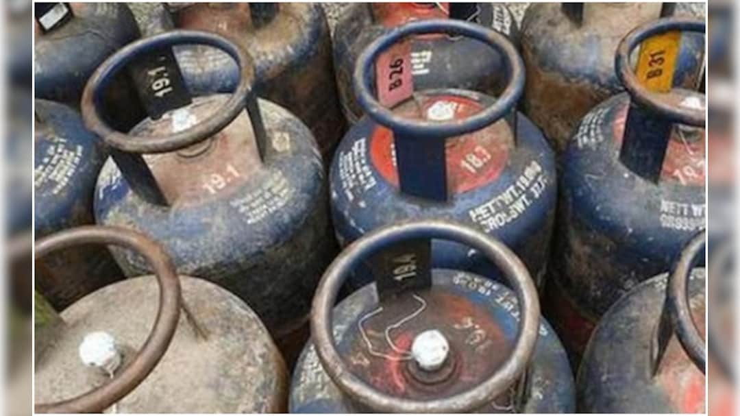 Commercial LPG Allocation Raised From 20 to 50% Of Daily Consumption In Delhi