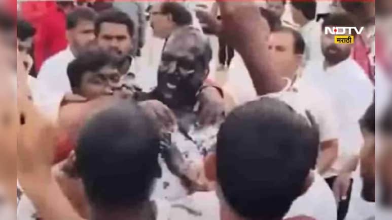 Pravin Gaikwad : संभाजी ब्रिगेडचे प्रदेशाध्यक्ष प्रवीण गायकवाडांवर हल्ला, 7 जणांविरोधात गुन्हा दाखल Pravin Gaikwad : संभाजी ब्रिगेडचे प्रदेशाध्यक्ष प्रवीण गायकवाडांवर हल्ला, 7 जणांविरोधात गुन्हा दाखल