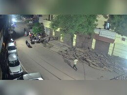 छत्तीसगढ़: स्ट्रीट डॉग को बचाने की कोशिश में 16 साल के लड़के की मौत, स्कूटी सवार साथी हुआ घायल छत्तीसगढ़: स्ट्रीट डॉग को बचाने की कोशिश में 16 साल के लड़के की मौत, स्कूटी सवार साथी हुआ घायल