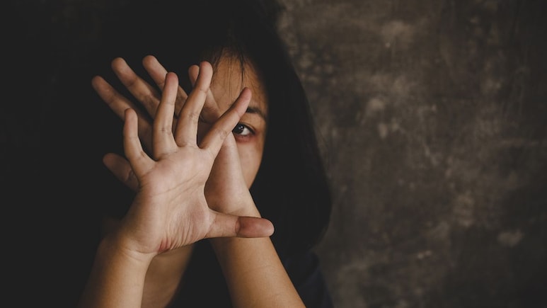 महाराष्ट्र: नाबालिग लड़की को बेहोश कर किया किडनैप, हाथ-पैर बांध खेत में फेंका