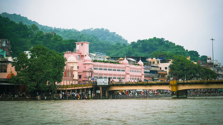 Exploring Haridwar? These 8 Experiences Will Make Your Trip Unforgettable