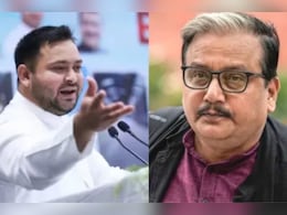 बिहार में वोटर लिस्ट रिवीजन को लेकर सुप्रीम कोर्ट पहुंची RJD, याचिका दायर कर दी चुनौती बिहार में वोटर लिस्ट रिवीजन को लेकर सुप्रीम कोर्ट पहुंची RJD, याचिका दायर कर दी चुनौती