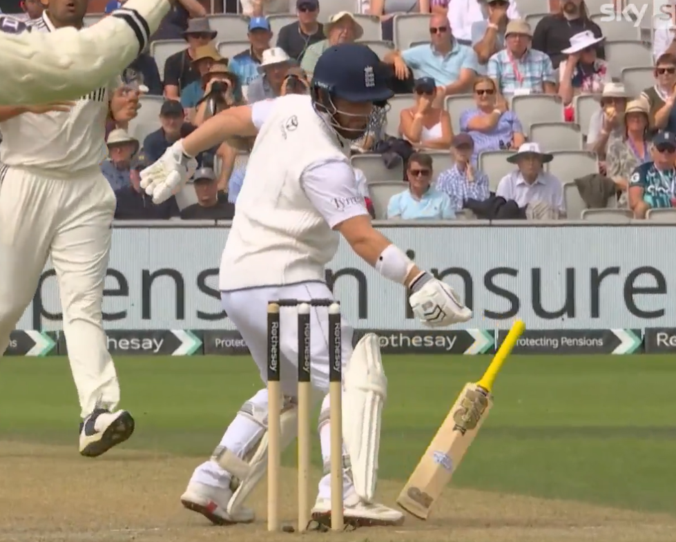 India vs England Live Score, 4th Test Day 2: England Opener Ben Duckett's Lucky Escape On Anshul Kamboj's Bowling