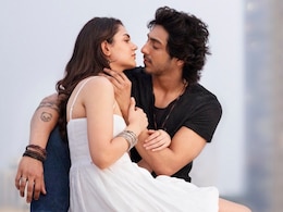 <i>Saiyaara</i> X Reviews: Fans Hail Ahaan Panday And Aneet Padda's Performance In Debut Film