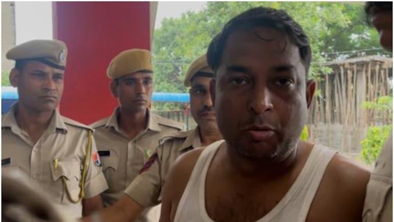 Jhalawar: '10 लाख कम हैं, मैं तो उचित मुआवजे की मांग कर रहा था', गिरफ्तारी के बाद NDTV से बोले नरेश मीणा Jhalawar: '10 लाख कम हैं, मैं तो उचित मुआवजे की मांग कर रहा था', गिरफ्तारी के बाद NDTV से बोले नरेश मीणा