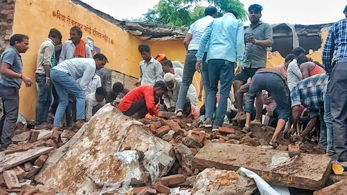 झालावाड़ में स्कूल इमारत गिरने का NHRC ने लिया संज्ञान, राजस्थान सरकार को जारी किया नोटिस