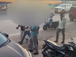 ‘बच्चा आ गया भाई’: कोडवर्ड में चल रहा हैदराबाद का गांजा नेटवर्क, एक पति-पत्नी तो 4 साल के बेटे के साथ खरीदने पहुंचे