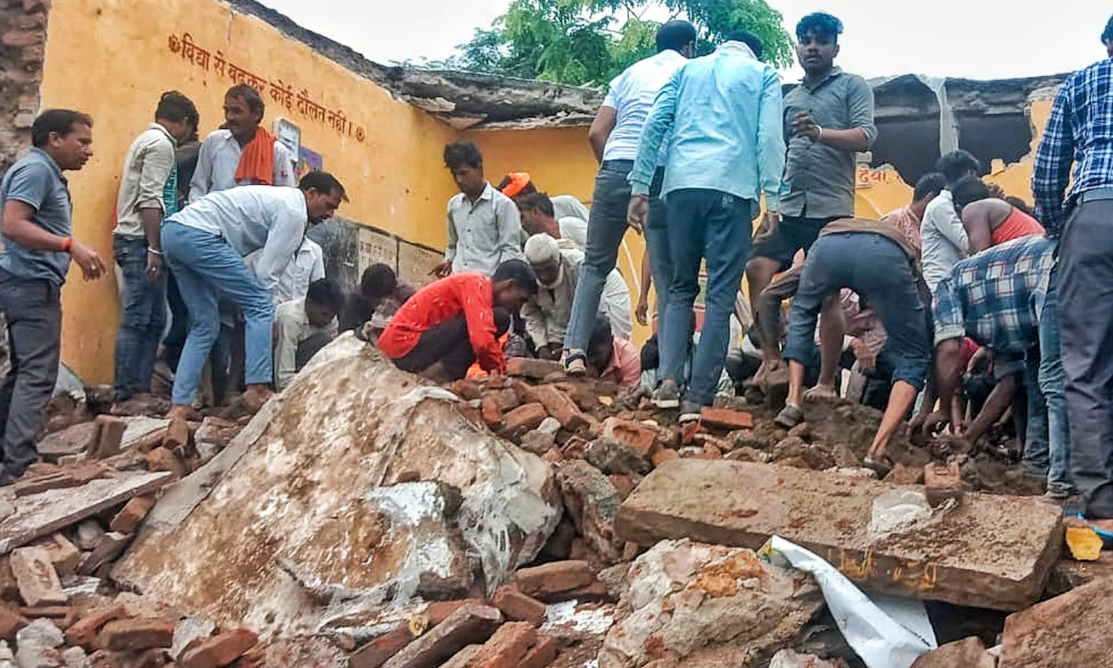 ...तो झालावाड़ हादसे में बच सकती थी 7 मासूमों की जान, शिक्षा विभाग की चिट्ठी ने उठाए सवाल