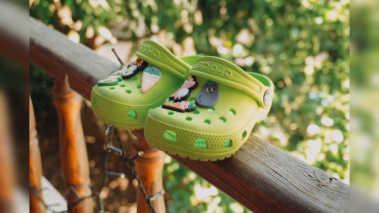 स्टाइल, कंफर्ट और मस्ती का कॉम्बो हैं ये Kids Footwear! Budget में रहकर करें इन्हें Shop स्टाइल, कंफर्ट और मस्ती का कॉम्बो हैं ये Kids Footwear! Budget में रहकर करें इन्हें Shop