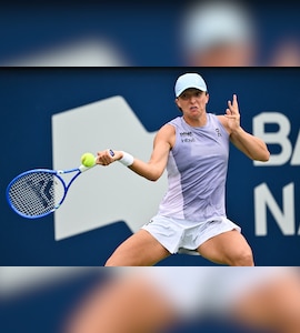 Iga Swiatek Cruises, Naomi Osaka Battles Through In Montreal