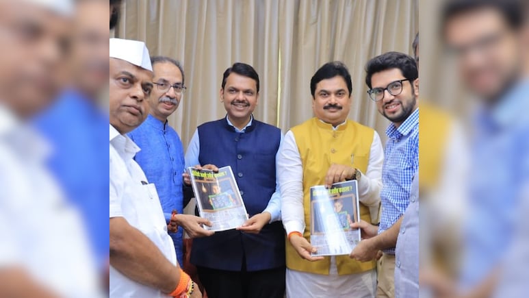 पहले ऑफर, फिर मुलाकात- आखिर उद्धव से क्या चाहते हैं फडणवीस?