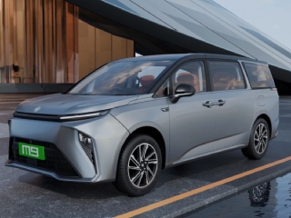 MG का भूचाल! भारत आई M9 EV, 548 KM की रेंज और 90 मिनट में बैटरी फुल; जानें कीमत