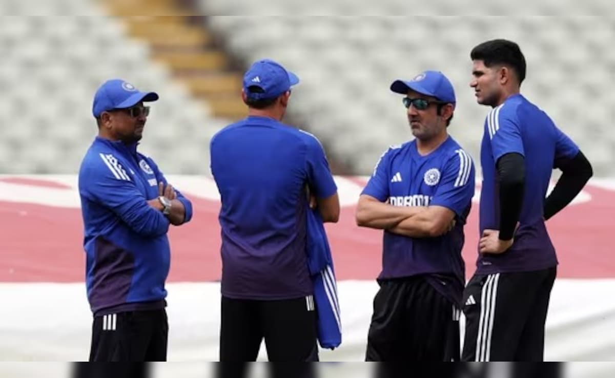 Shubman Gill In Chat With Gautam Gambhir After Looking At Edgbaston Pitch. Fans Left Intrigued