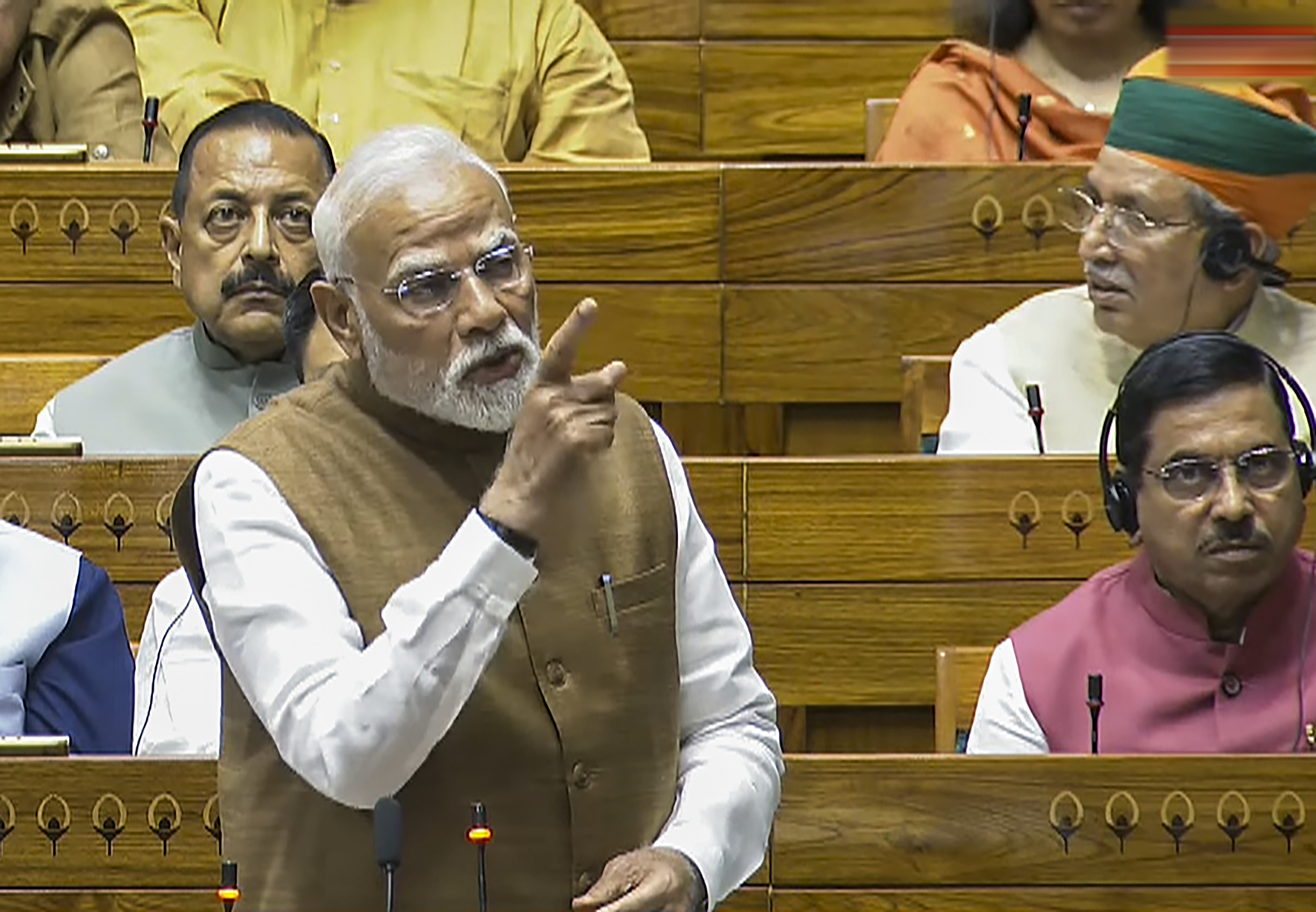 पीएम मोदी ने ऑपरेशन सिंदूर पर संसद में रखा भारत का पक्ष, जानिए क्‍या-क्‍या बताया