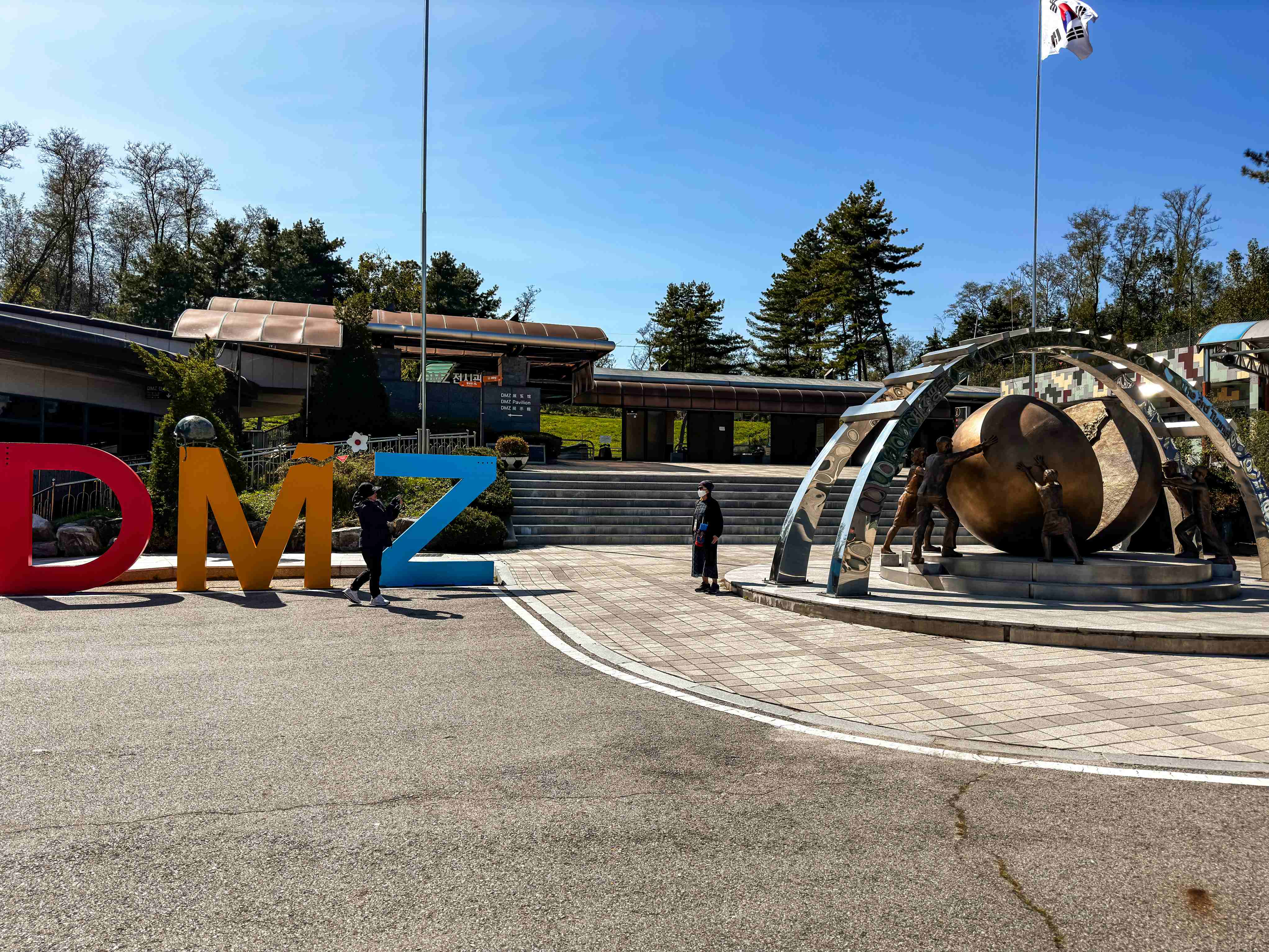 The Korean Demilitarised Zone is a popular tourist spot. Photo: Unsplash The Korean Demilitarised Zone is a popular tourist spot. Photo: Unsplash