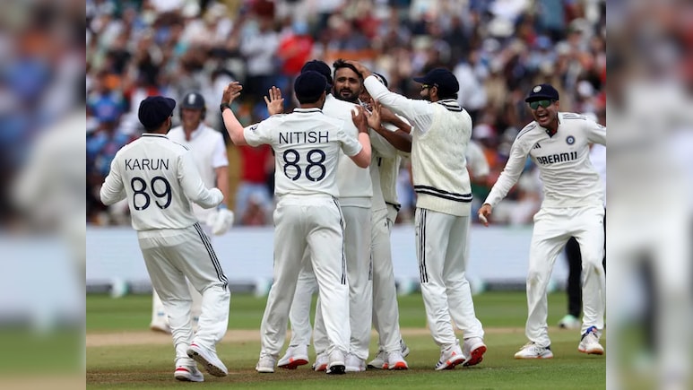 Eng vs Ind: टीम गिल चौथे टेस्ट के लिए टीम में इन 2 बदलाव की तैयारी में,  संभावित XI पर नजर दौड़ा लें