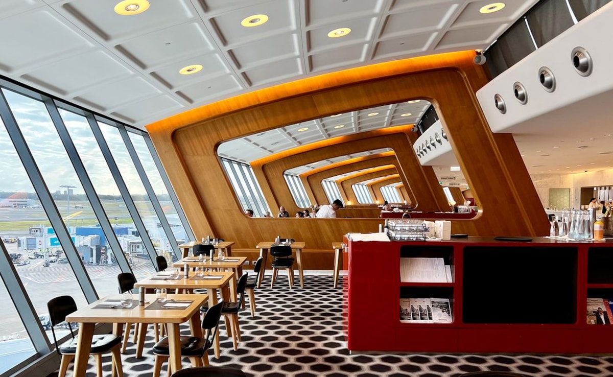 Photo: Courtesy of Qantas First Lounge