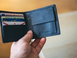 पुराने Wallet, Belts को कर दें घर से बाहर, Puma, Tommy Hilfiger के पर्स, बेल्ट पर मिल रहा है मिनिमम 50% Off पुराने Wallet, Belts को कर दें घर से बाहर, Puma, Tommy Hilfiger के पर्स, बेल्ट पर मिल रहा है मिनिमम 50% Off