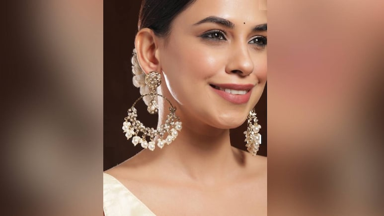 Women के Stylish Earrings पर Bumper Sale! कीमतें ऐसी देख चौंक जाएंगे आप Women के Stylish Earrings पर Bumper Sale! कीमतें ऐसी देख चौंक जाएंगे आप