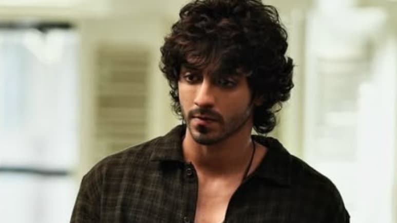 "Ahaan Panday Is Cringe TikToker, Removed Videos From Instagram Before <i>Saiyaara</i>": Mohit Suri "Ahaan Panday Is Cringe TikToker, Removed Videos From Instagram Before <i>Saiyaara</i>": Mohit Suri
