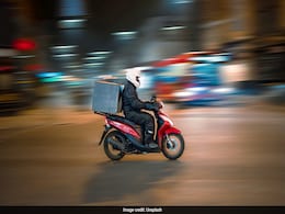 PhD And Oxford Graduate Becomes Food Delivery Worker In China: "It's not a bad job" PhD And Oxford Graduate Becomes Food Delivery Worker In China: "It's not a bad job"