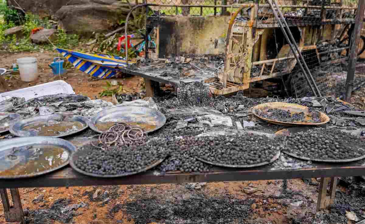 कंबोडिया में तबाह यूनेस्को की हैरिटेज साइट वाला बौद्ध मंदिर कंबोडिया में तबाह यूनेस्को की हैरिटेज साइट वाला बौद्ध मंदिर