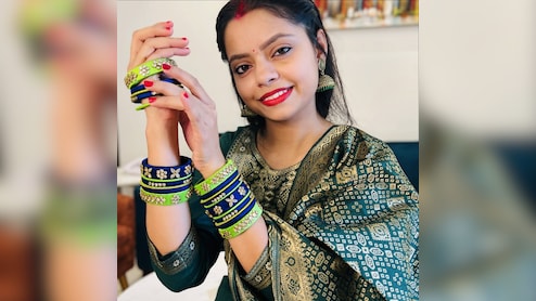'पहना दे मुझे हरी-हरी चूड़‍ियां', सावन पर 16 श्रृंगार हो जाएगा पूरा, जब हाथों में सजेंगी ये खूबसूरत बैंगल्‍स