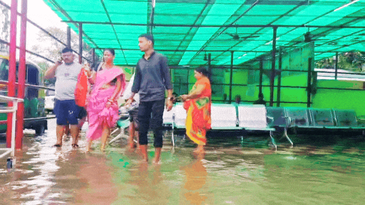 पटना पानी-पानी: भारी बारिश के बाद जलमग्‍न हुईं सड़कें, लबालब हुईं कॉलोनियां, देखें वीडियो
