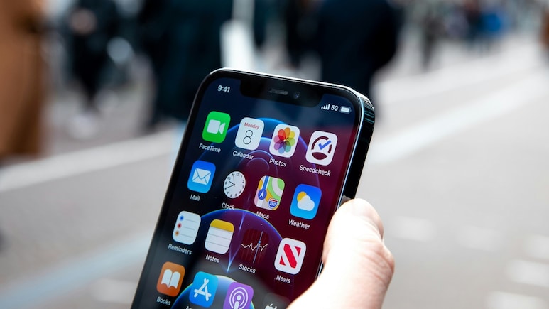 Tech News : डेटा शिवाय मोबाईलवर लाईव्ह स्ट्रीमिंग, टीव्ही-ओटीटी पाहता येणार; काय आहे D2M तंत्रज्ञान?