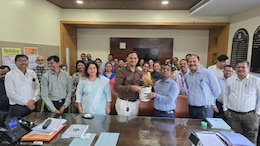 Navi Mumbai: शासकीय आदेशाला केराची टोपली, कार्यालयात साजरा झाला साहेबांचा वाढदिवस!
