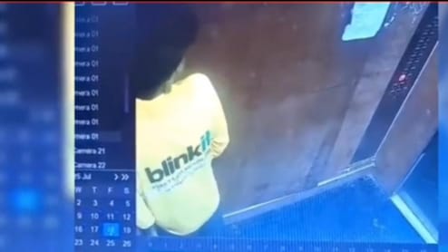 On Camera, Delivery Agent Seen Urinating In Lift, Thrashed By Residents