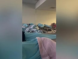 "Everyone Was Fed Up": Passengers Stuck For 17 Hours As Couple Smokes On Flight "Everyone Was Fed Up": Passengers Stuck For 17 Hours As Couple Smokes On Flight