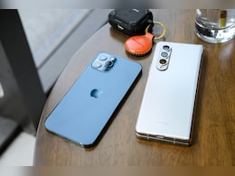 iPhone या Android: जानें कौन-सा Smartphone है आपकी ज़रूरतों के लिए परफेक्ट, इन पर बेस्ट डील्स भी ज़रूर देखें iPhone या Android: जानें कौन-सा Smartphone है आपकी ज़रूरतों के लिए परफेक्ट, इन पर बेस्ट डील्स भी ज़रूर देखें