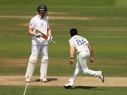 England Star Zak Crawley, Who Had A Spat With Shubman Gill, Gets Stunning Send-Off - Video Goes Viral