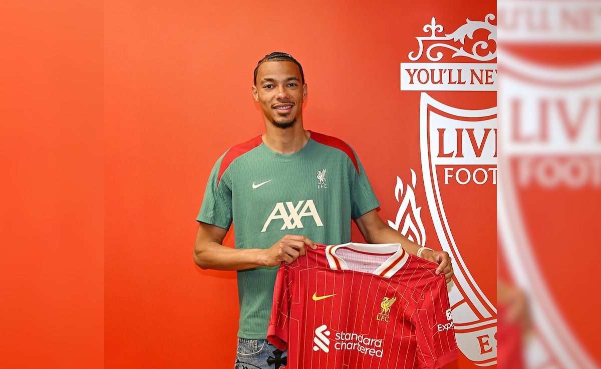 Liverpool Sign Forward Hugo Ekitike From Eintracht Frankfurt