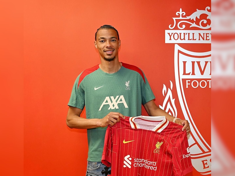 Liverpool Sign Forward Hugo Ekitike From Eintracht Frankfurt