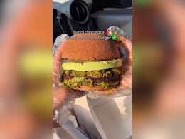 Viral Now: "Dubai Chocolate Burger" In UAE Leaves Internet Divided Viral Now: "Dubai Chocolate Burger" In UAE Leaves Internet Divided