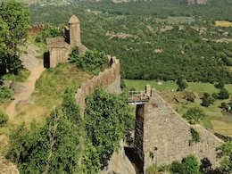 शिवाजी महाराज के किले यूनेस्को की वर्ल्ड हेरिटेज साइट लिस्ट में शामिल, सीएम फडणवीस ने बताया 'गौरवशाली क्षण' शिवाजी महाराज के किले यूनेस्को की वर्ल्ड हेरिटेज साइट लिस्ट में शामिल, सीएम फडणवीस ने बताया 'गौरवशाली क्षण'