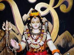 Sawan 2025: भगवान शिव की ये 3 हैं सबसे प्रिय राशियां, जिन पर बरसती है खास कृपा! Sawan 2025: भगवान शिव की ये 3 हैं सबसे प्रिय राशियां, जिन पर बरसती है खास कृपा!