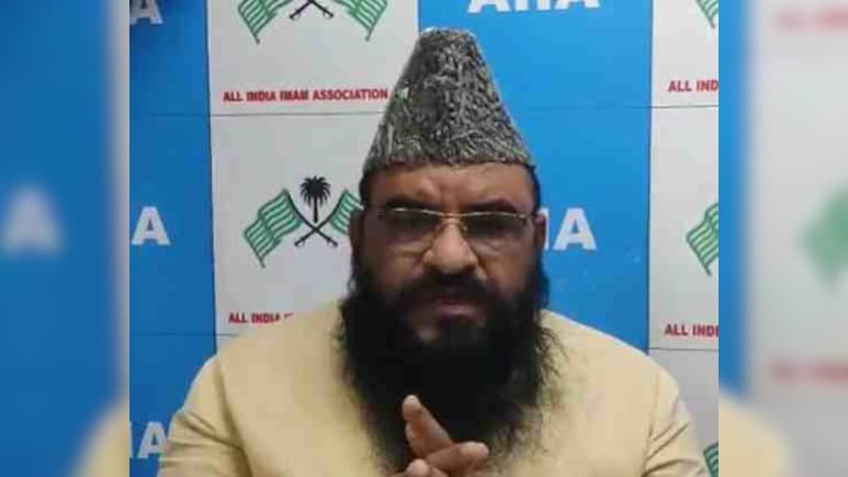 डिंपल पर टिप्पणी करने वाले मौलाना रशीदी के नरम पड़े तेवर, कहा- उनके शब्द ठीक नहीं थे