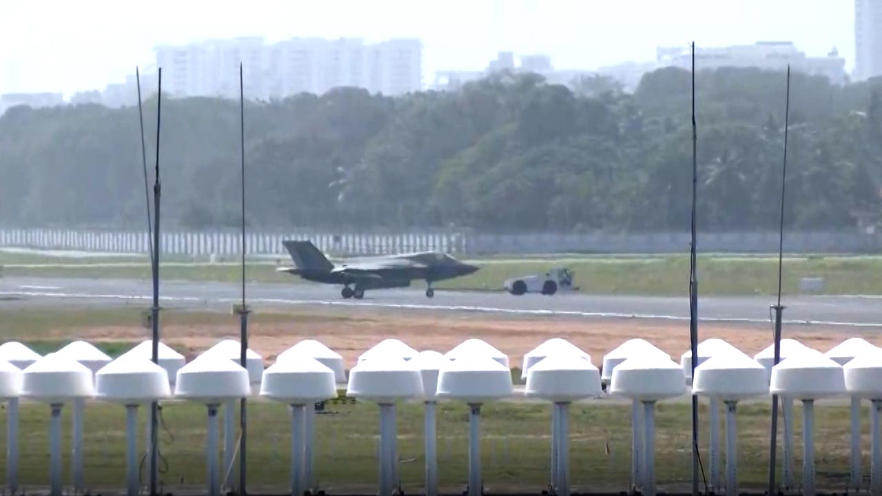 British F-35 Fighter Jet, Stranded In Kerala Airport For Weeks, Being Towed