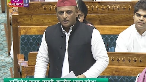 राक्षस चीन और नींबू-मिर्च ... ऑपरेशन सिंदूर की बहस में अखिलेश यादव सरकार को क्या-क्या सुना गए