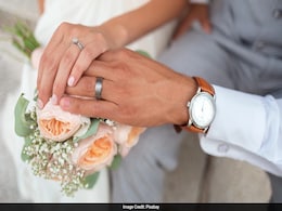 "Las Vegas of Europe": Foreign Couples Flock To Denmark To Get Married "Las Vegas of Europe": Foreign Couples Flock To Denmark To Get Married