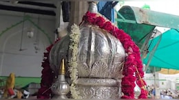 अजमेर दरगाह में 40 किलो चांदी का ताजिया लोगों के लिए बना कौतूहल,&nbsp;मुहर्रम के मौके पर श्रद्धालुओं की उमड़ी भीड़