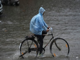 Heavy Rainfall In Delhi-NCR Brings Much-Needed Relief, Air Quality Improves Heavy Rainfall In Delhi-NCR Brings Much-Needed Relief, Air Quality Improves