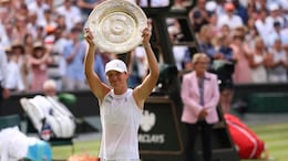 Iga Swiatek Destroys Amanda Anisimova 6-0, 6-0 In Wimbledon Final, Achieves 114-Year First