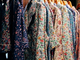 नहीं आ रही रात को नींद, करवट लेते-लेते हो गए हैं परेशान, तो बदल दें अपने Sleepwear, फिर देखें कमाल नहीं आ रही रात को नींद, करवट लेते-लेते हो गए हैं परेशान, तो बदल दें अपने Sleepwear, फिर देखें कमाल