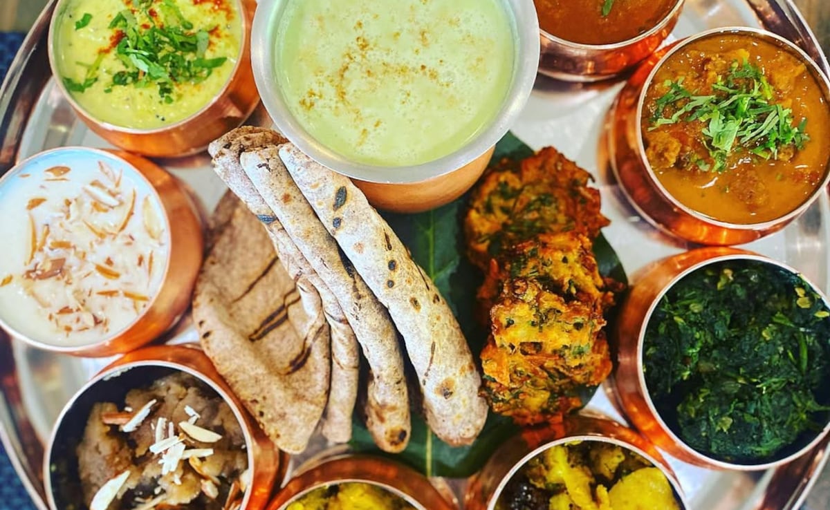 Kumaoni thali. Photo: Instagram/the_goldplate Kumaoni thali. Photo: Instagram/the_goldplate