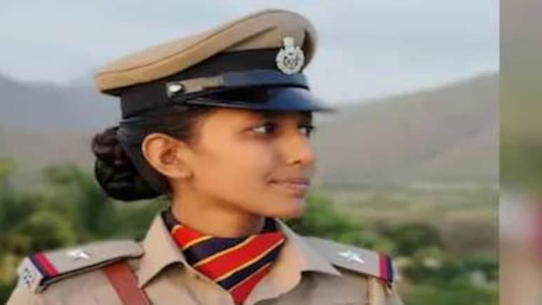 लिव-इन पार्टनर की हत्या, उसी थाने में कबूला गुनाह जहां थी तैनाती, गुजरात में चौंकाने वाला मामला लिव-इन पार्टनर की हत्या, उसी थाने में कबूला गुनाह जहां थी तैनाती, गुजरात में चौंकाने वाला मामला